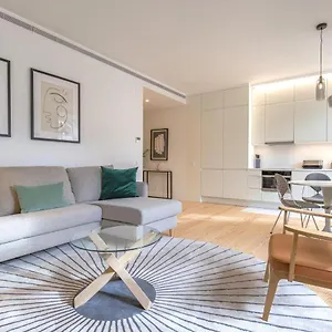 Ando Living - Douradores House Lisbona