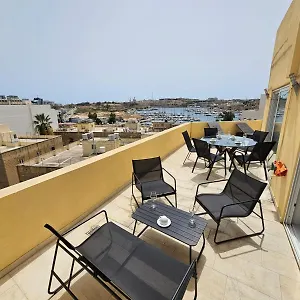 apt-mive-luxury-sea-view-penthouse.qawrahotelsmalta.org/