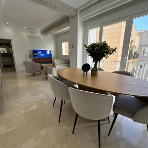 https://navas-13-102-granada.es-andalucia.com
